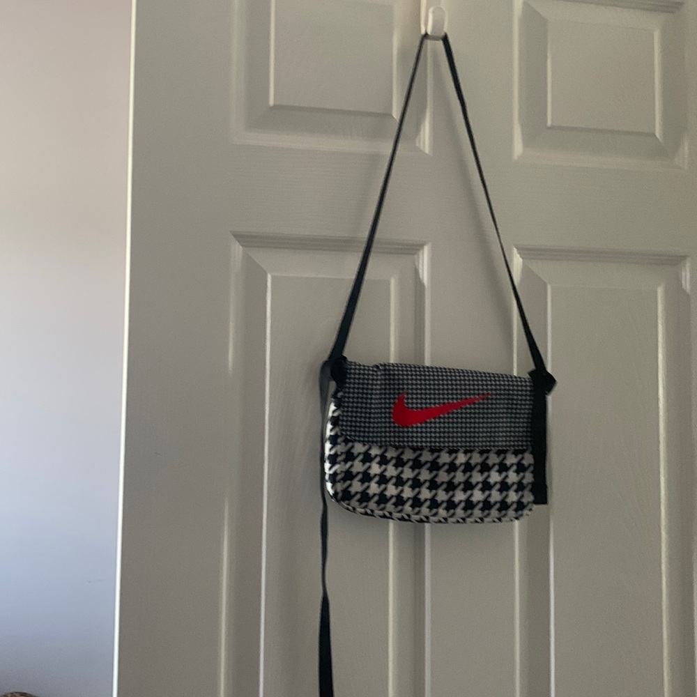nike side bag